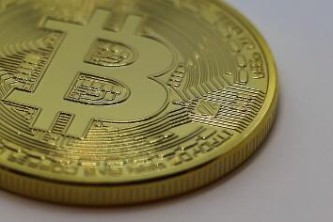 9800比特币最新行情：比特币突破9800美元大关